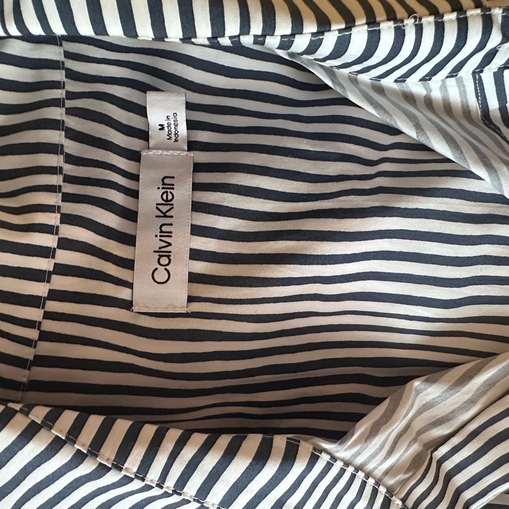 Calvin Klein Blue and White Striped Button Down Shirt - Picture 10 of 10